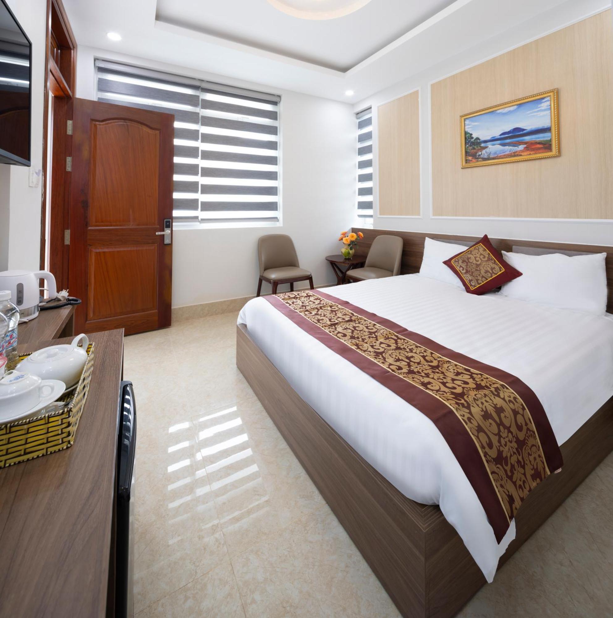 Romance Hotel Dalat Buitenkant foto